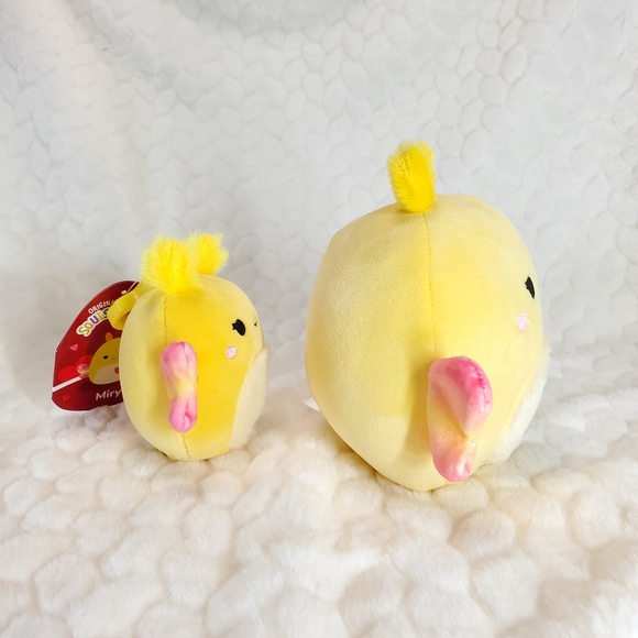 Miry Squishmallow Moth Valentines Day Squad BNWT 5 Inch and Clip - Picture 4 of 7